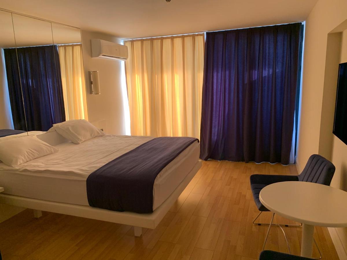 Smart Aparthotel Orbi City Batumi Eksteriør billede