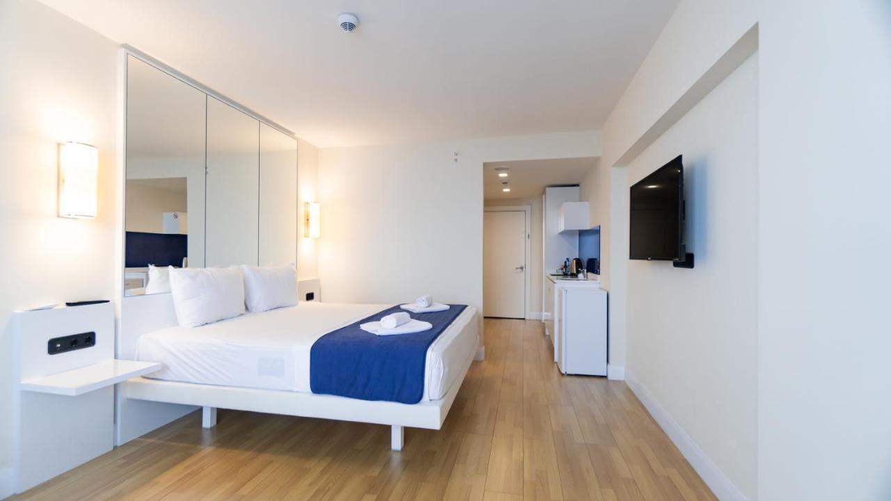 Smart Aparthotel Orbi City Batumi Eksteriør billede