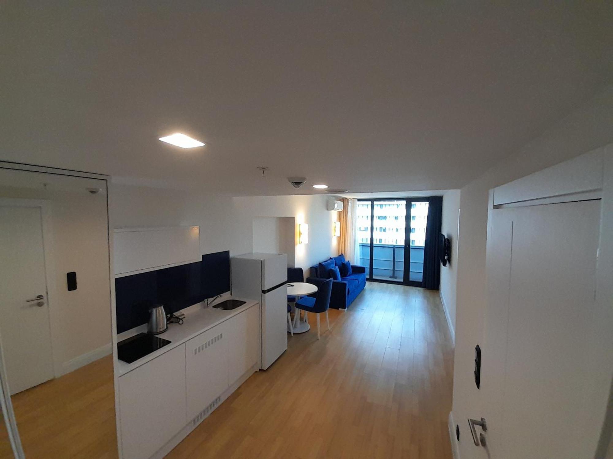 Smart Aparthotel Orbi City Batumi Værelse billede